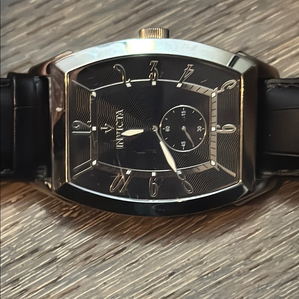 Invicta Black and Silver Watch - Picture 13 of 16
